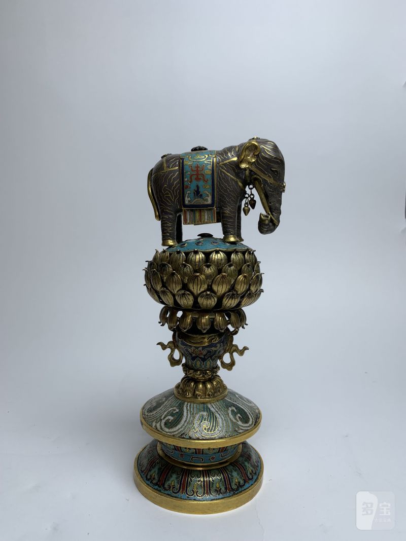清乾隆 铜胎掐丝珐琅七珍象宝供器 - 图2